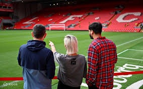 [中超]莱昂纳多帽子戏法 上海海港3-2北京国安